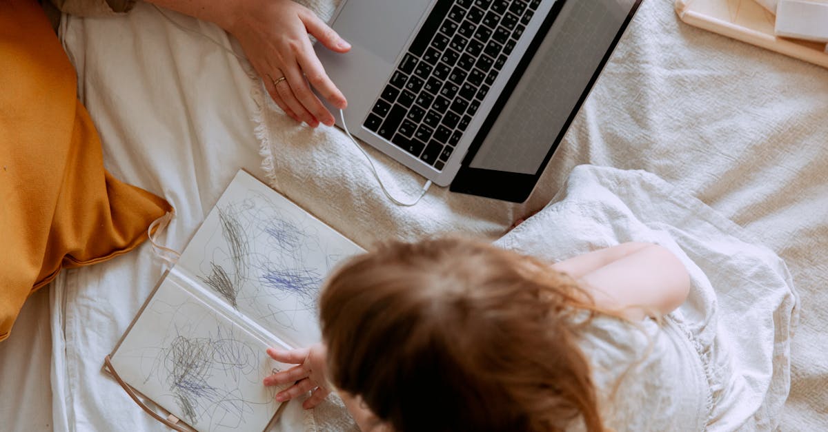 découvrez le apprentissage supervisé, une méthode d'intelligence artificielle essentielle qui utilise des données étiquetées pour entraîner des modèles capables de prédictions précises. apprenez les techniques, les applications et les avantages de cette approche incontournable en machine learning.