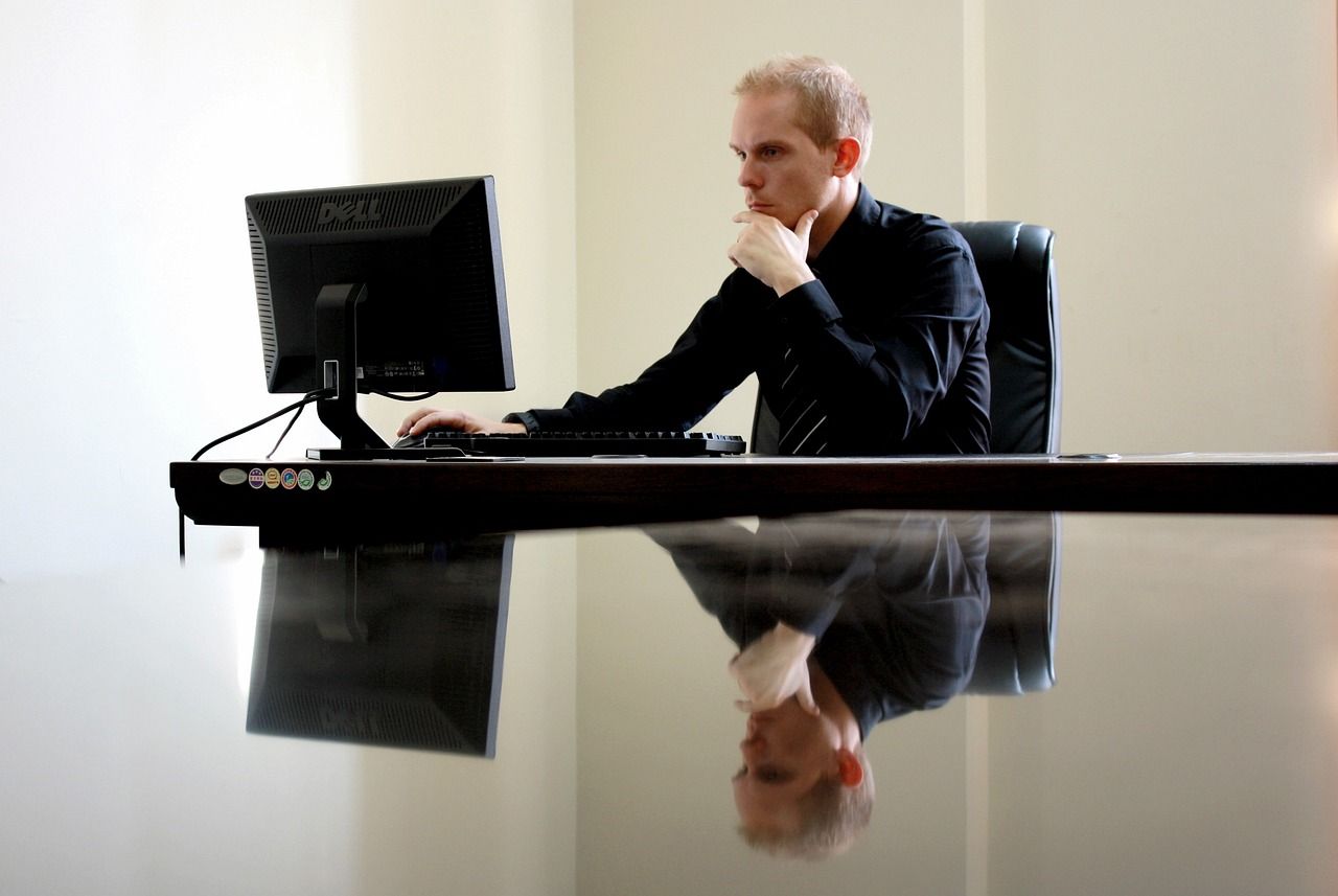 découvrez notre sélection de moniteurs d'ordinateur, alliant performance et qualité d'image pour une expérience de travail et de divertissement optimale. idéal pour les professionnels et les gamers, nos écrans offrent des technologies avancées et un design ergonomique.