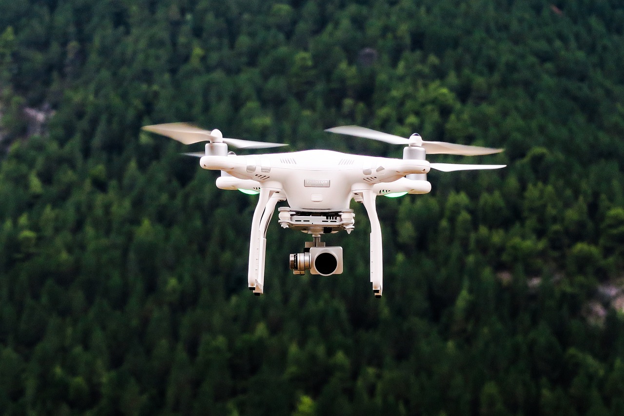 découvrez l'univers fascinant des drones : technologies avancées, applications variées dans l'agriculture, la photographie, et bien plus encore. explorez les différentes catégories et trouvez le drone qui répond à vos besoins.