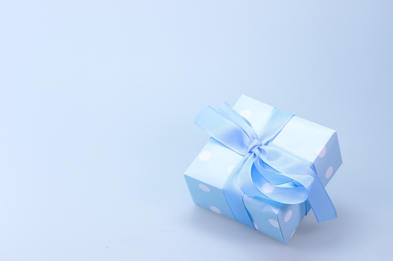 Cadeaux high tech 2025 : les incontournables tendances à offrir absolument pour Noël