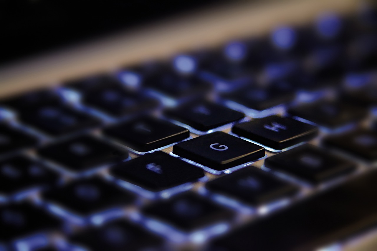Pourquoi l’informatique est-elle cruciale dans le monde moderne ?