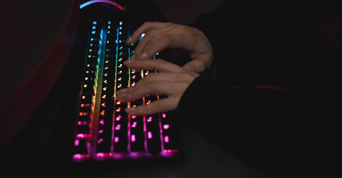 découvrez l'univers des claviers mécaniques : performance, confort et personnalisation. trouvez le modèle idéal qui répond à vos besoins en matière de saisie, que vous soyez gamer ou écrivain.