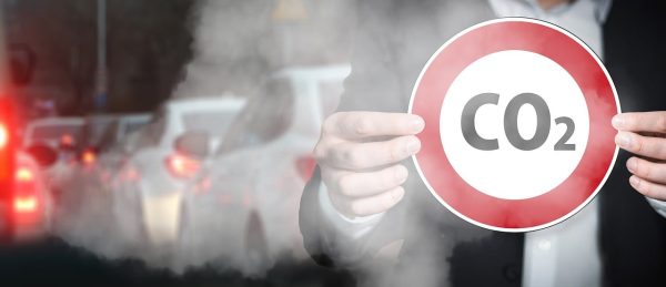 Réduire la pollution numérique : stratégies et actions à entreprendre