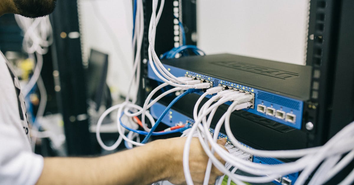 découvrez notre gamme complète de routeurs performants, idéaux pour optimiser votre connexion internet à la maison ou au bureau. améliorez votre expérience de navigation avec des technologies de pointe et une configuration facile.