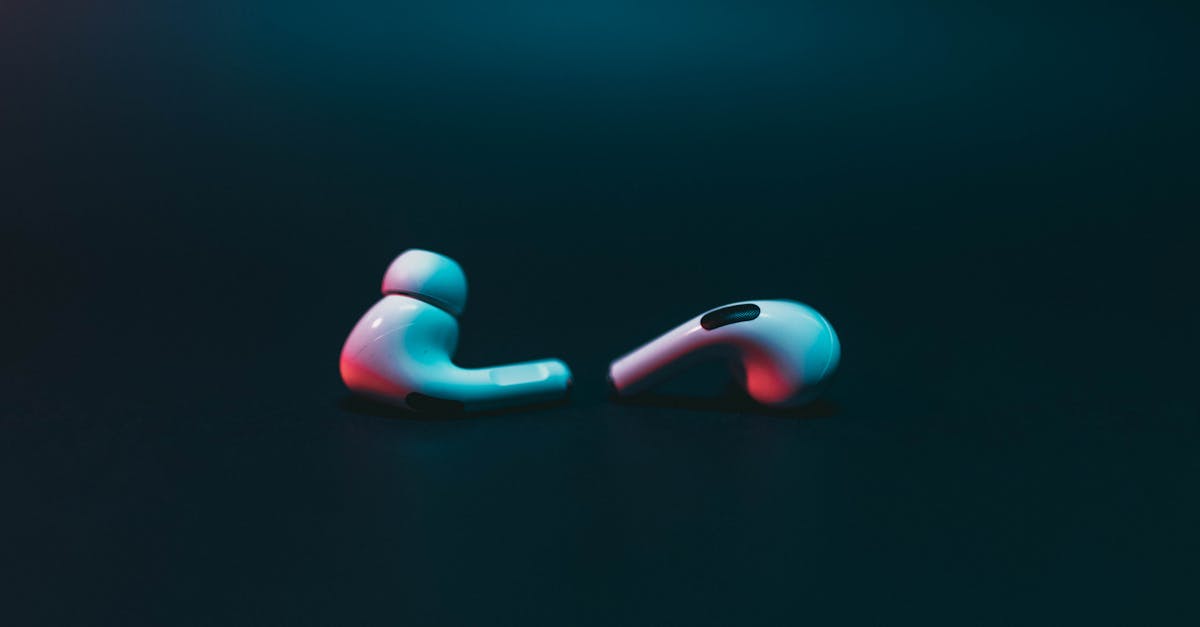 découvrez nos écouteurs bluetooth, alliant confort et qualité sonore exceptionnelle. profitez de votre musique sans fil, idéal pour le sport, le travail ou les moments de détente. découvrez la liberté du sans fil avec un design moderne et une autonomie prolongée.