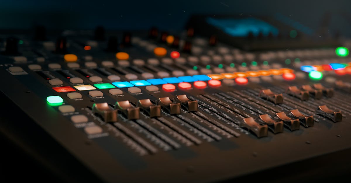 découvrez notre gamme de switches performants et fiables, idéaux pour améliorer la connectivité de votre réseau. que vous cherchiez des switches pour une utilisation domestique ou professionnelle, nous avons la solution parfaite pour optimiser vos performances réseau.