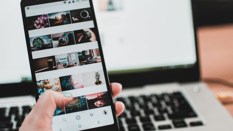 Smartphones : les tendances incontournables &agrave; suivre en 2025