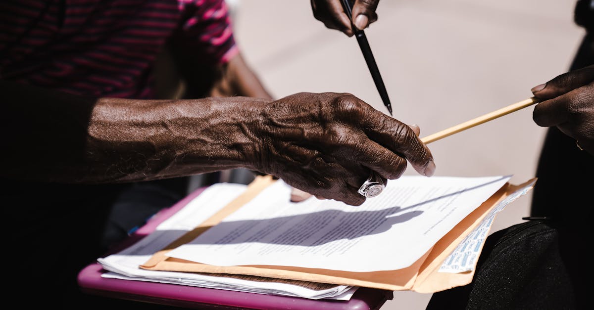 découvrez les principes de la responsabilité légale, ses implications et son importance dans le cadre juridique. apprenez à naviguer les obligations légales et les conséquences en cas de manquement dans ce guide complet.