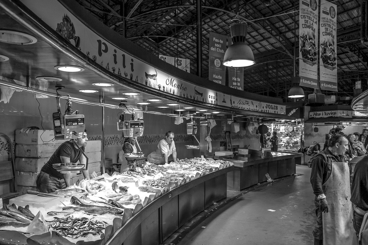 découvrez les dernières tendances du retail, des stratégies innovantes aux expériences clients optimisées, pour transformer votre point de vente et augmenter vos ventes.