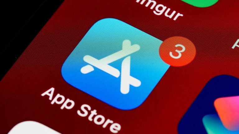 Mise &agrave; jour logicielle : pourquoi il est essentiel de rester &agrave; jour