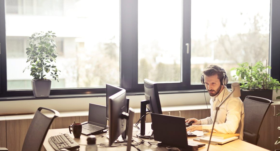obtenez une assistance technique rapide et efficace avec notre équipe d'experts. résolvez vos problèmes informatiques et bénéficiez de conseils personnalisés pour tous vos besoins en support technique.