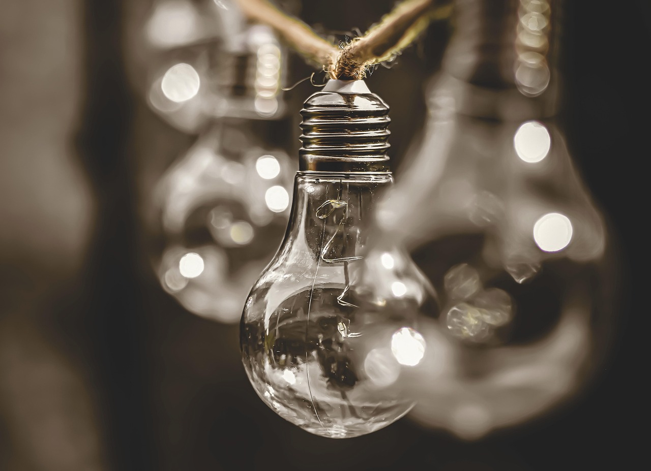 découvrez comment l'innovation transforme les entreprises et la société, stimule la croissance et encourage le développement de nouvelles idées pour un avenir meilleur.