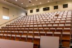 découvrez les meilleurs classements universitaires, comparez les établissements à l'international et trouvez l'université idéale selon votre domaine d'étude, votre pays et vos critères de sélection.