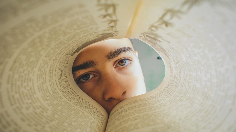 d&eacute;couvrez des insights pr&eacute;cieux pour mieux comprendre votre audience, optimiser vos strat&eacute;gies et prendre des d&eacute;cisions &eacute;clair&eacute;es. analysez les tendances, identifiez les opportunit&eacute;s et am&eacute;liorez vos performances gr&acirc;ce &agrave; des donn&eacute;es pertinentes et actualis&eacute;es.