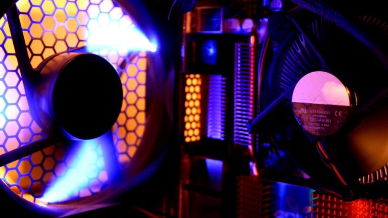 Bruit ventilateur : comprendre les causes et solutions pour un int&eacute;rieur plus silencieux