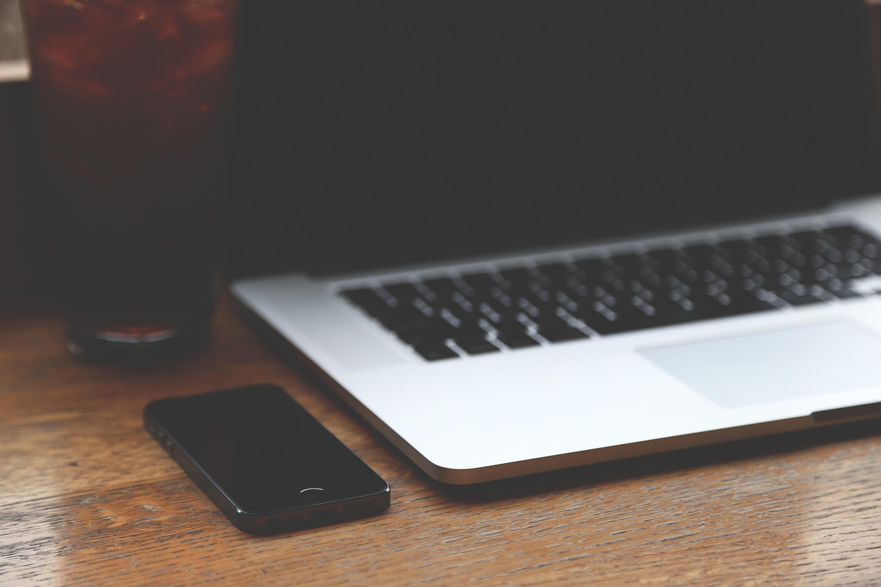 découvrez une large sélection de laptops performants, adaptés à tous vos besoins : travail, études ou divertissement. comparez les modèles, trouvez le meilleur rapport qualité-prix et profitez des dernières technologies pour optimiser votre expérience informatique.