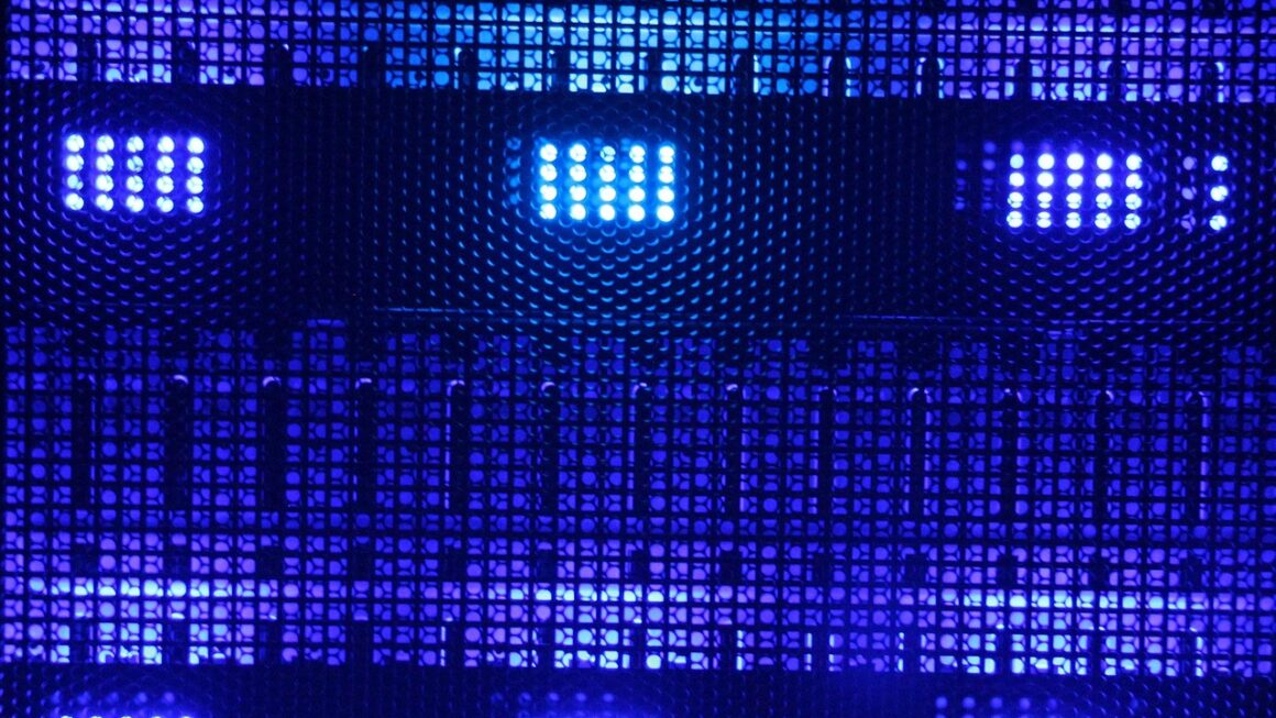 découvrez le computing spatial : technologies avancées optimisant le traitement des données dans l'espace pour des performances inédites et des innovations révolutionnaires.